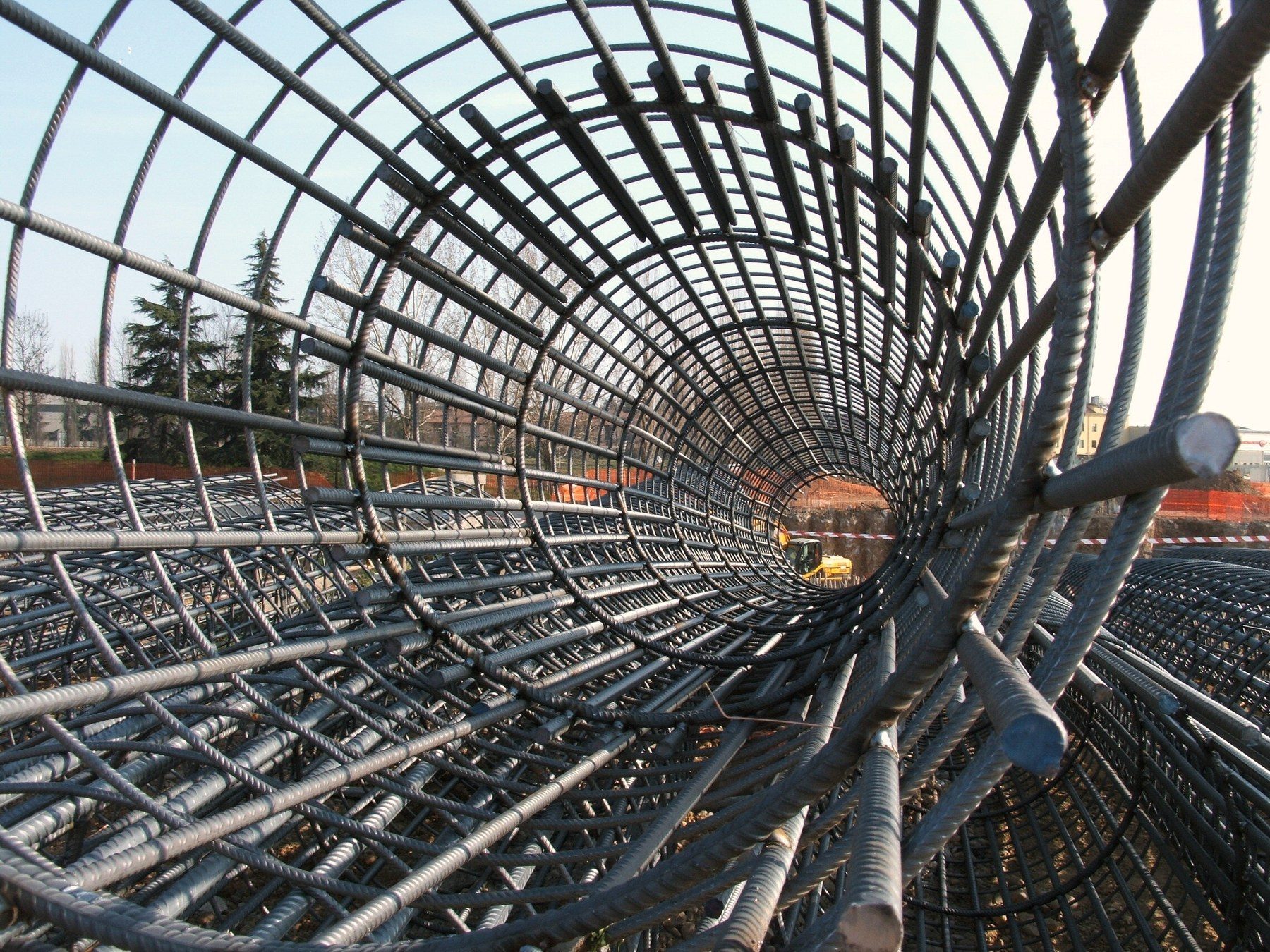 Bewehrungskorb im Bauwerk